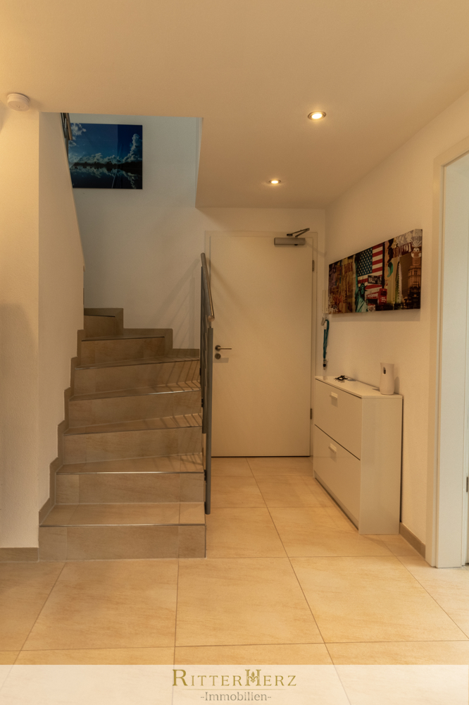 Treppe zur Galerie Maisonettewohnung M�nchen