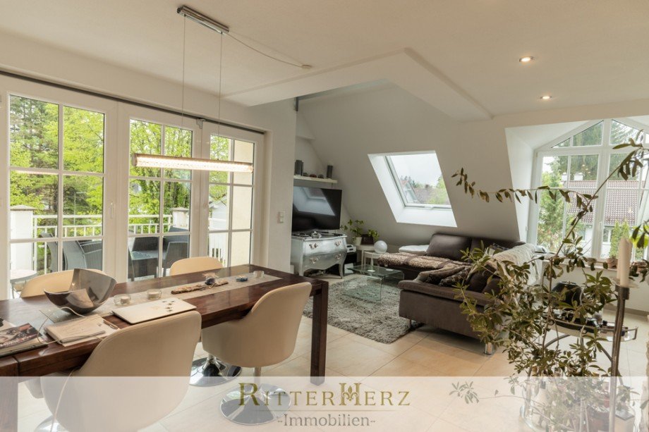 Wohn- und Essbereich Maisonettewohnung M�nchen