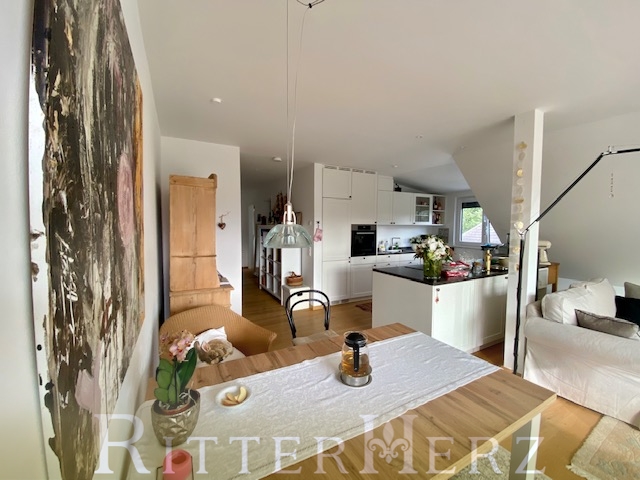  Dachgeschosswohnung M�nchen / Hadern