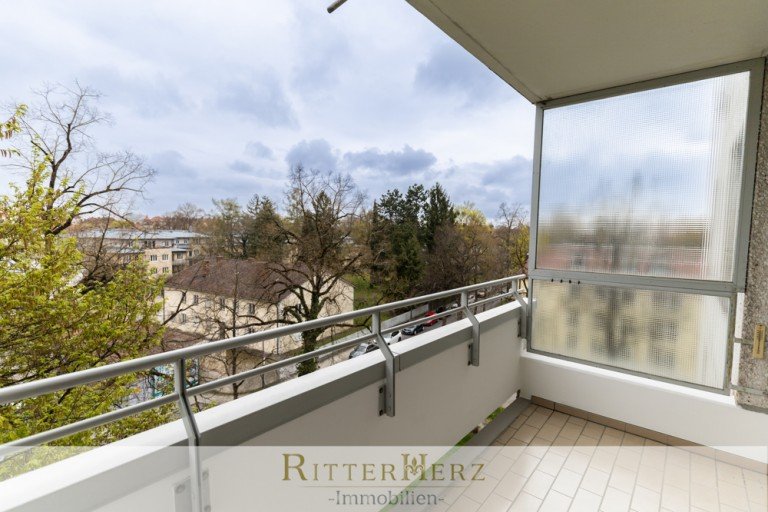  M�nchen Etagenwohnung ****VERMIETET***Erstbezug nach Sanierung! Modernes Apartment mit neuer Einbauk�che und Balkon in Laim!