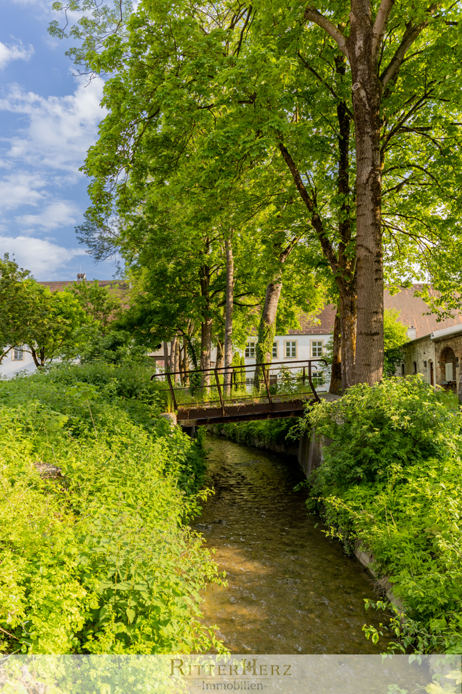 Direkt am Schloss und Brunnb�chl! Reihenhaus Oberschlei�heim