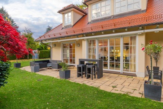 Hauptbild ***VERKAUFT***Ruhige Villa auf Traumgrundst�ck mit Lift, A+ Energie, hochwertige Ausstattung!