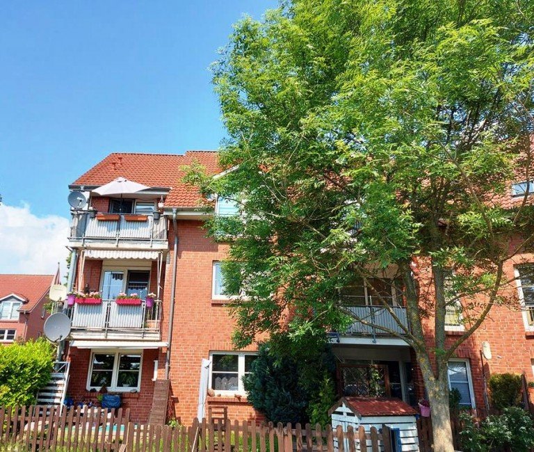Ansicht auf Balkon Hermsdorf Dachgeschosswohnung ***Verkauft*** 6 % Mietrendite f�r clevere Kapitalanleger