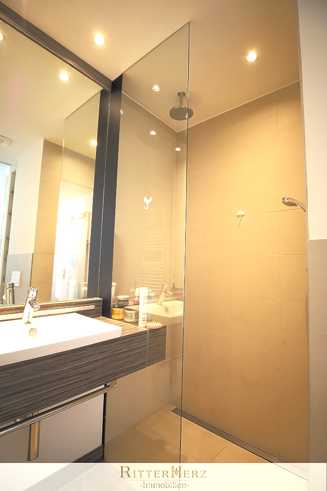 Walk-In Shower Etagenwohnung M�nchen