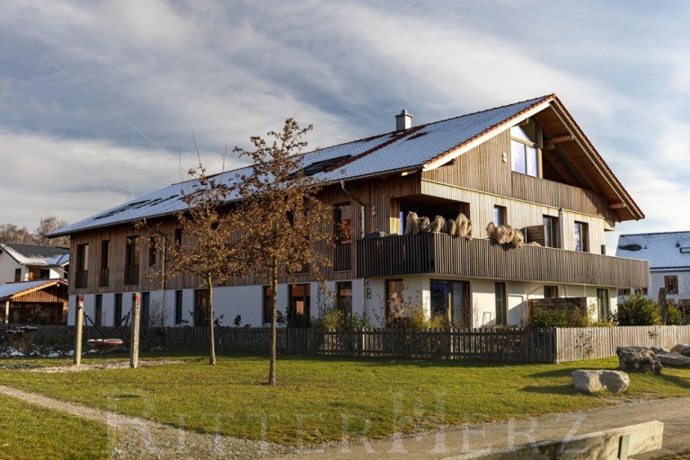  Weyarn Etagenwohnung ****VERKAUFT!****LANDHAUS TRIFFT MODERNE! Lebensqualit�t mit Alpenduft zwischen M�nchen und Rosenheim!