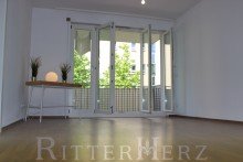 Wohnzimmer ***VERKAUFT*** Neuwertige und ruhige Immobilie mitten in der City!