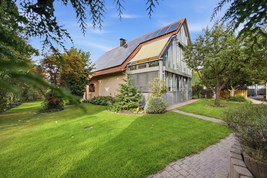  Einfamilienhaus K�nigsbrunn