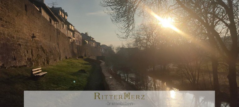  Mellrichstadt Wohngrundst�ck Wohnen an der Stadtmauer! Einmaliges Grundst�ck mit Altbestand!
