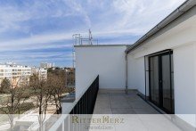 Terrasse *VERMIETET* Neubau-Penthouse mit gro�er Dachterrasse, Panoramafenster und U-Bahn um die Ecke!