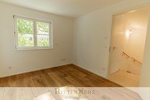 Kind *** VERMIETET *** Gro�z�giges und modernes Haus am Schlioss Schlei�heim!
