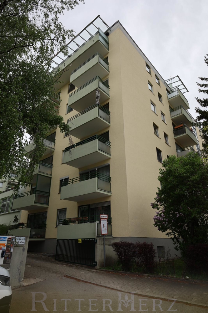 Balkon Aussenansicht Etagenwohnung M�nchen