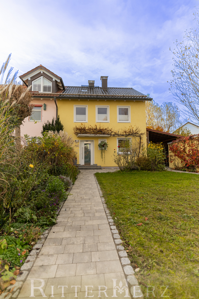  F�rstenfeldbruck Reiheneckhaus ***VERKAUFT! ***SCHMUCKST�CK mit herrlichem 452 qm Traumgarten!