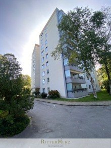  ***VERKAUFT*** Renovieren und einziehen!
Gro�z�gig und ruhig mit Alpenblick!