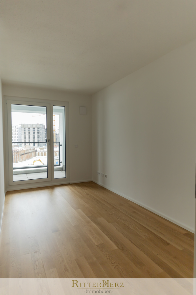 Kinderzimmer/Arbeitszimmer 2 Etagenwohnung M�nchen