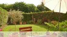 Garten im Sommer *VERMIETET*Familienfreundlich mit ca. 39m2 eigenem Garten