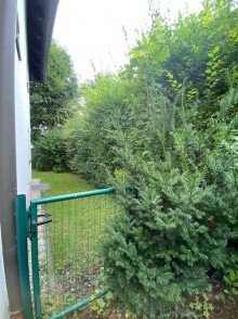  ***VERKAUFT! *** Uneinsehbarer ca.166 qm Traumgarten mit U-Bahn Anschluss im 4 Parteien-Haus!