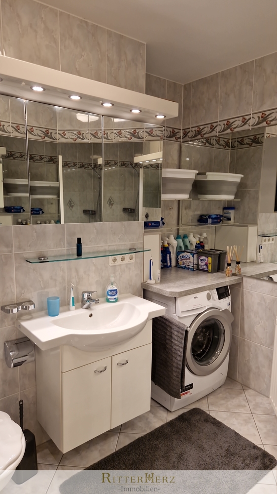 Bad Etagenwohnung M�nchen / Freimann