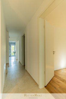 Diele *** VERMIETET *** Gro�z�giges und modernes Haus am Schlioss Schlei�heim!