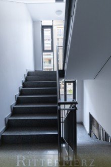 Treppenhaus ***VERKAUFT*** Neuwertige und ruhige Immobilie mitten in der City!