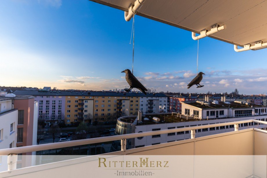Balkon nach S�d/Westen Etagenwohnung M�nchen
