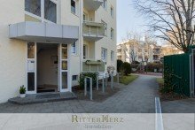 Hauseingang *VERMIETET*Familienfreundlich mit ca. 39m2 eigenem Garten