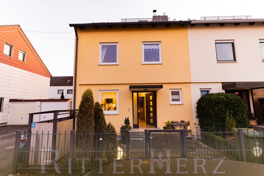  Doppelhaush�lfte Augsburg / Haunstetten