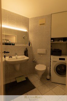Bad mit Wanne *VERMIETET*Familienfreundlich mit ca. 39m2 eigenem Garten