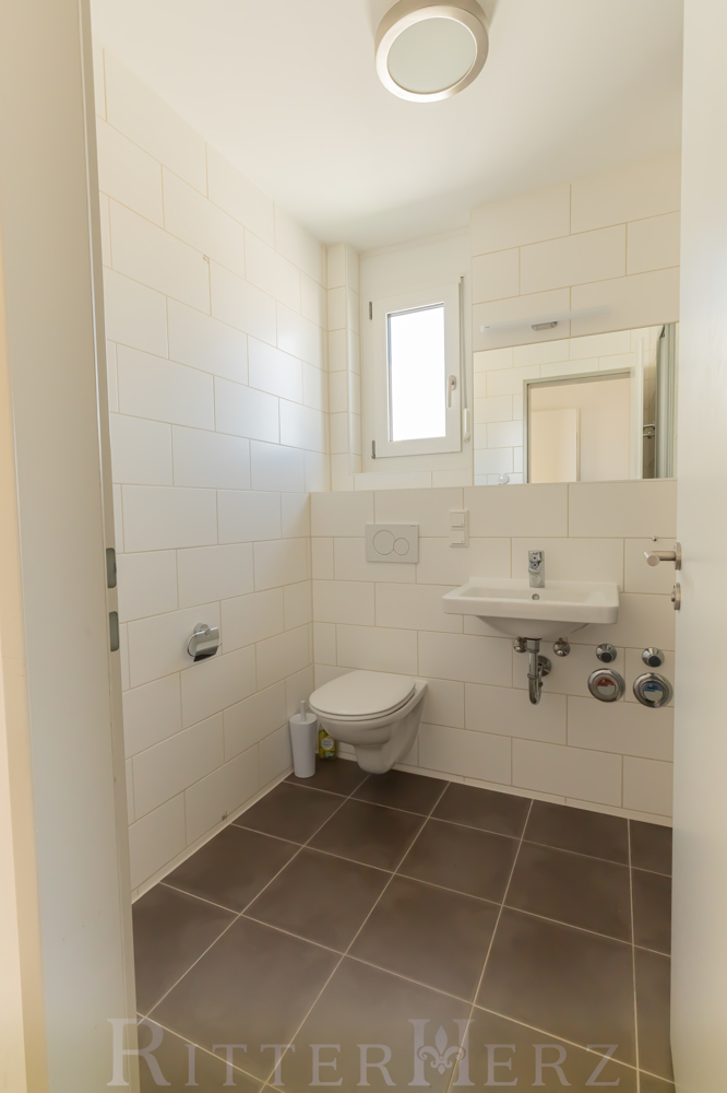 Bad Dachgeschosswohnung M�nchen