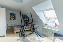  ***VERMIETET***Reihenmittelhaus f�r Familie! 
Ruhige Lage mit sch�nem Garten!