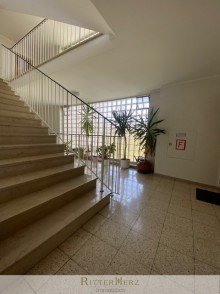  ***VERKAUFT*** Renovieren und einziehen!
Gro�z�gig und ruhig mit Alpenblick!