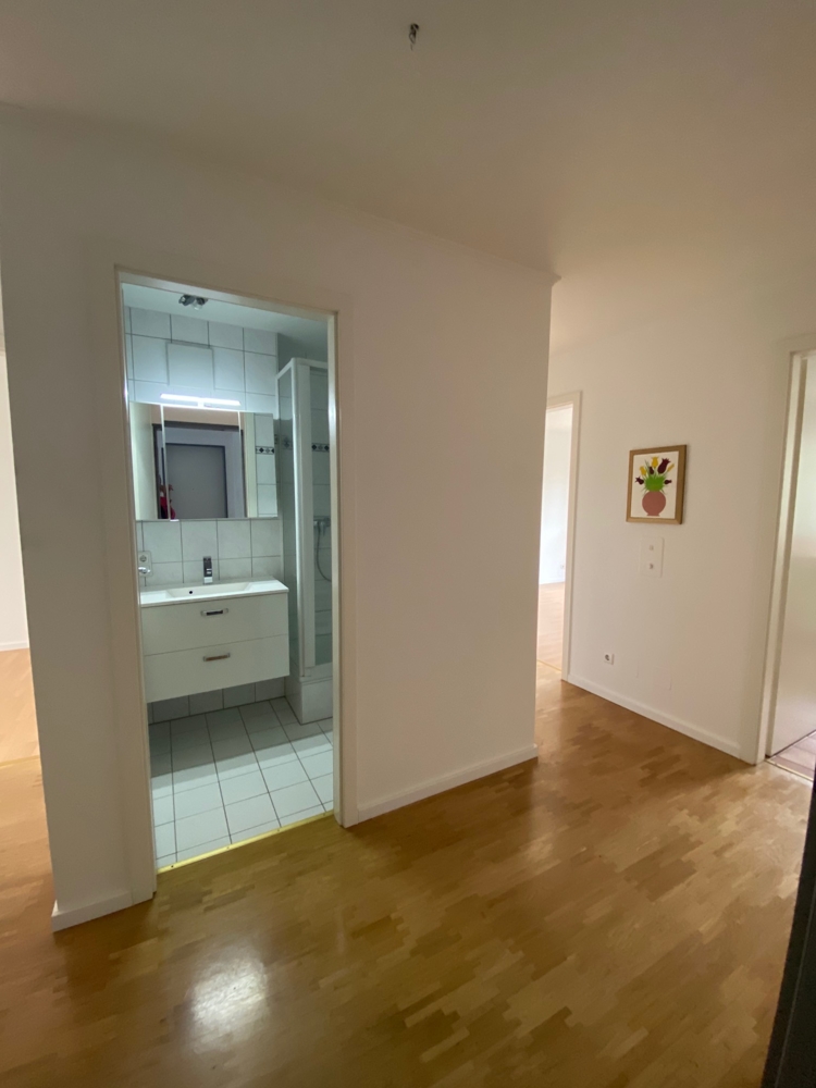  Dachgeschosswohnung M�nchen / Am Hart