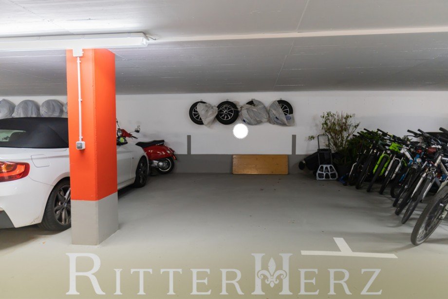 Tiefgaragenstellplatz Reihenmittelhaus Karlsfeld