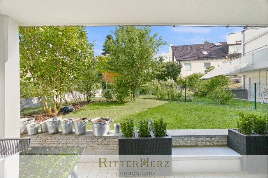 S�dwest Garten Erdgeschosswohnung M�nchen
