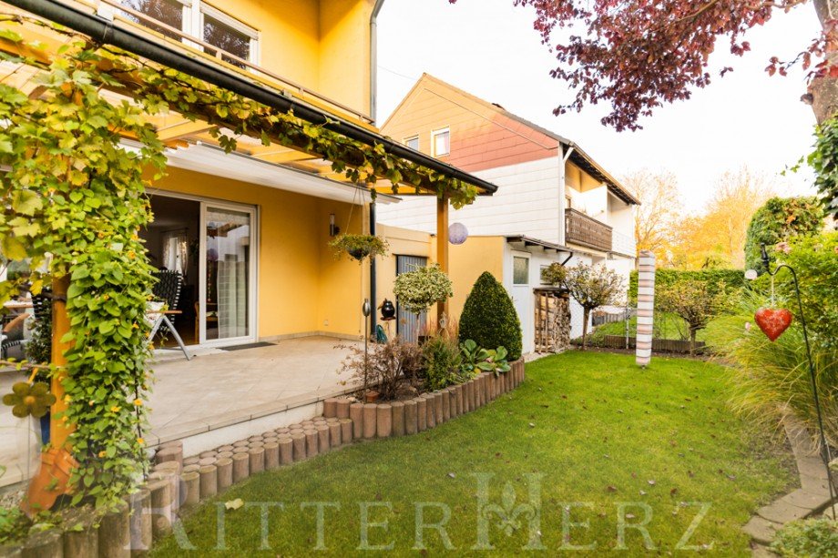  Doppelhaush�lfte Augsburg / Haunstetten